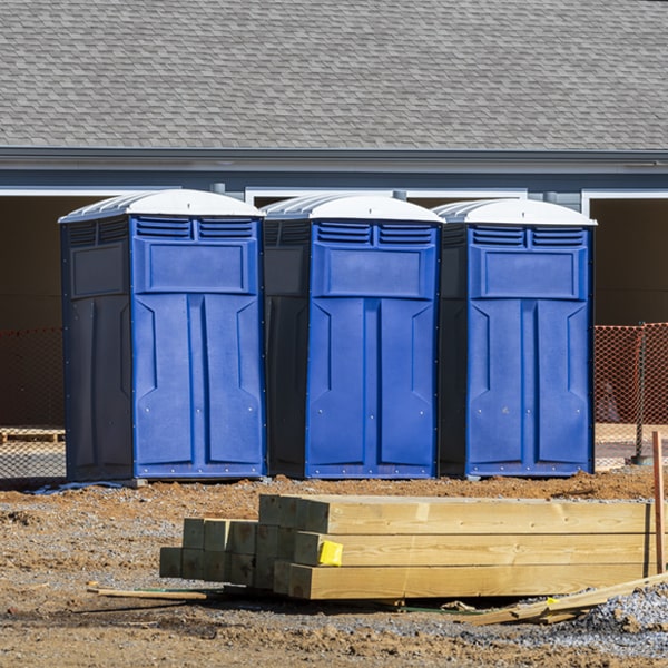 what is the maximum capacity for a single porta potty in Thaxton MS